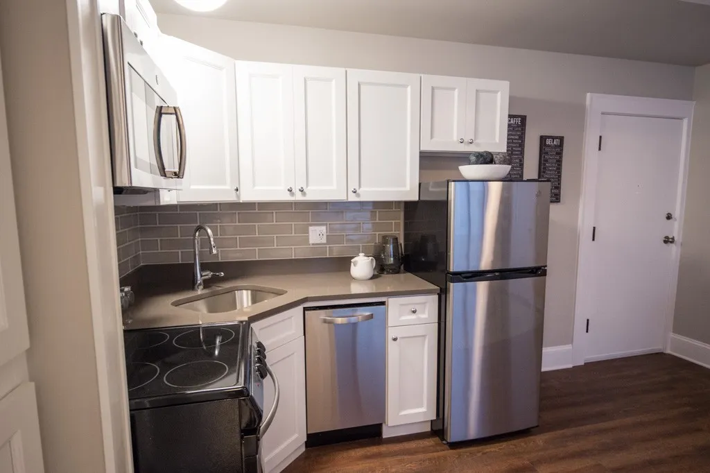 817 W Lakeside Pl, ,  60640, USA 60640-unit#404-Chicago-IL