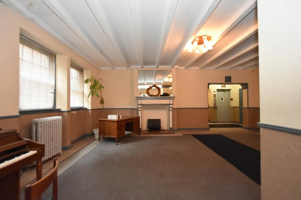 3831 N Fremont St, , 60613, USA 60613-unit#111-Chicago-IL