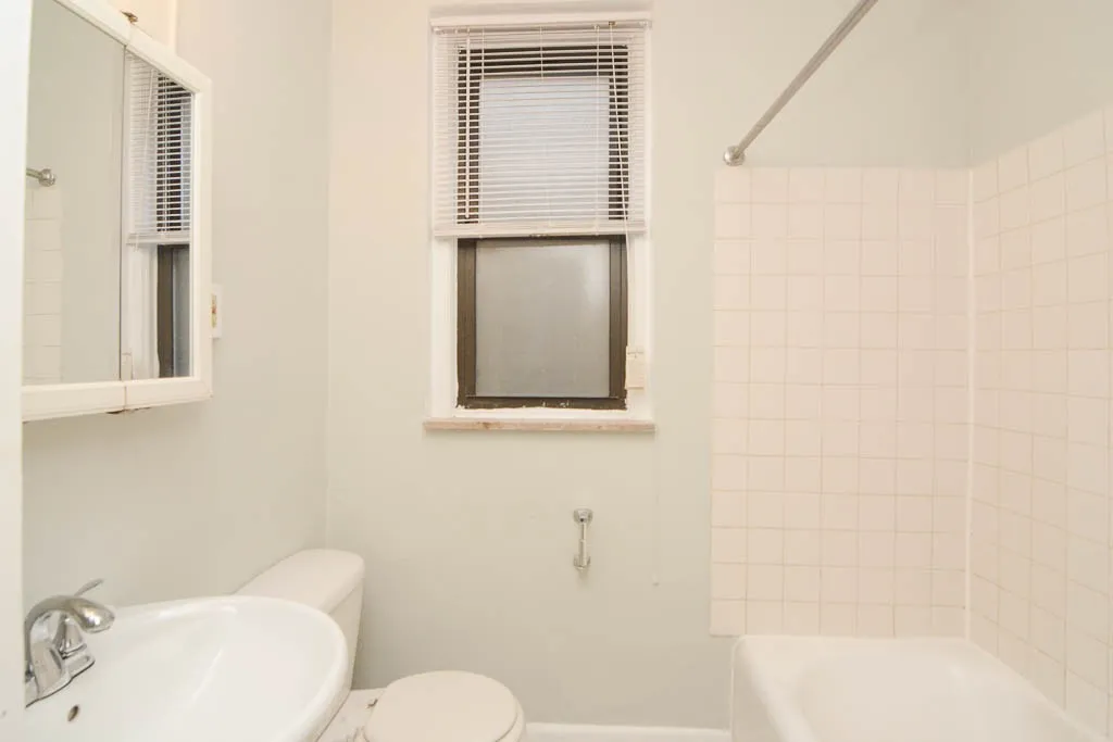3831 N Fremont St, , 60613, USA 60613-unit#303-Chicago-IL