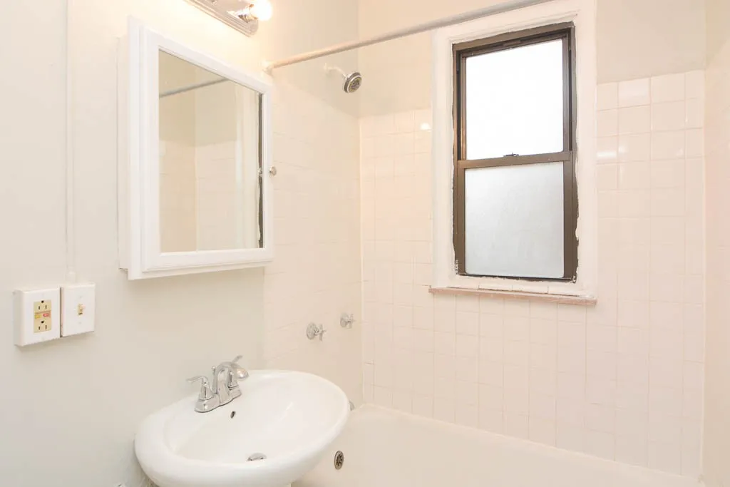 3831 N Fremont St, , 60613, USA 60613-unit#310-Chicago-IL