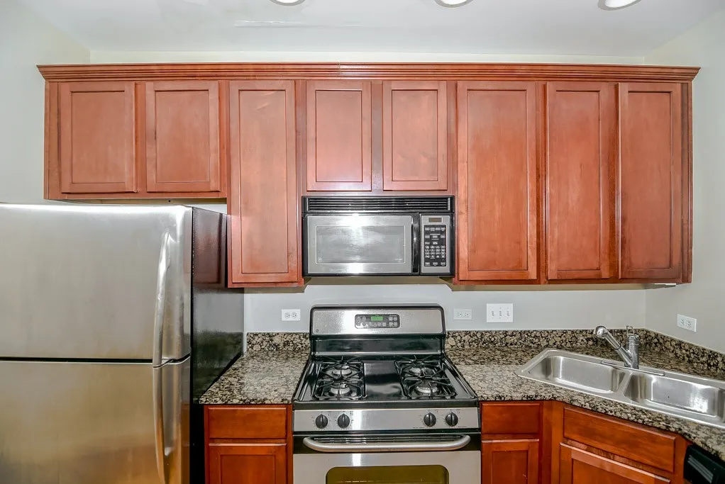 3254 N Clifton Ave, , 60657, USA 60657-unit#2W-Chicago-IL