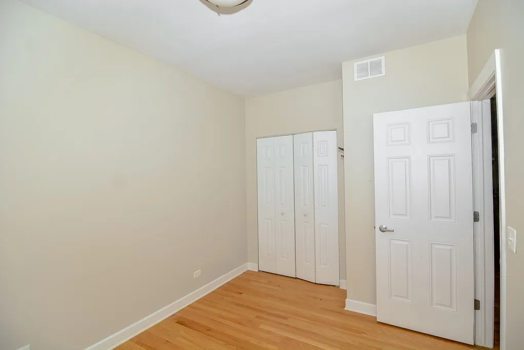 3254 N Clifton Ave, , 60657, USA 60657-unit#2W-Chicago-IL