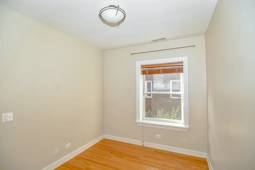 3254 N Clifton Ave, , 60657, USA 60657-unit#2W-Chicago-IL