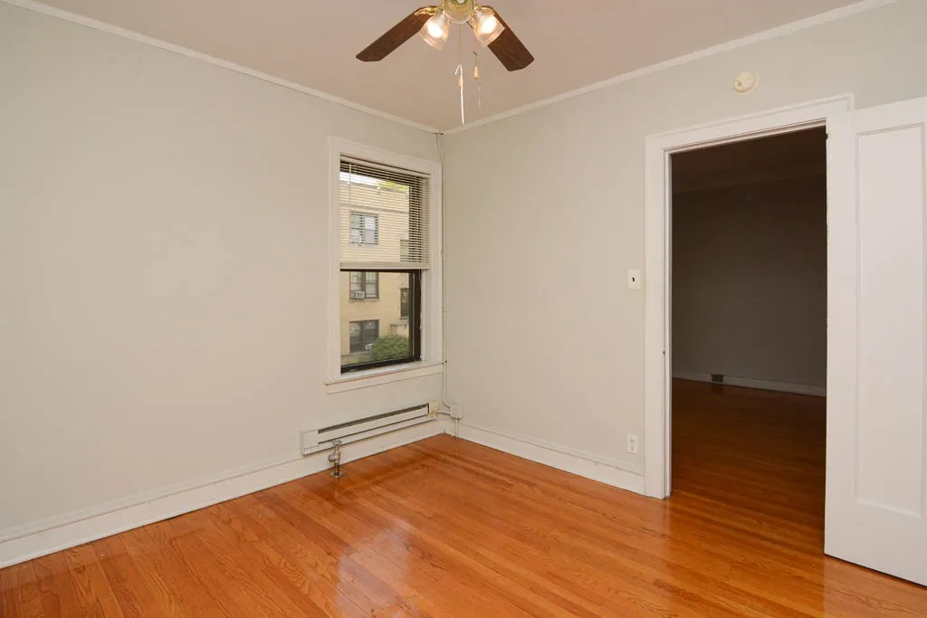 1117 W Oakdale Ave, , 60657, USA 60657-unit#2B-Chicago-IL