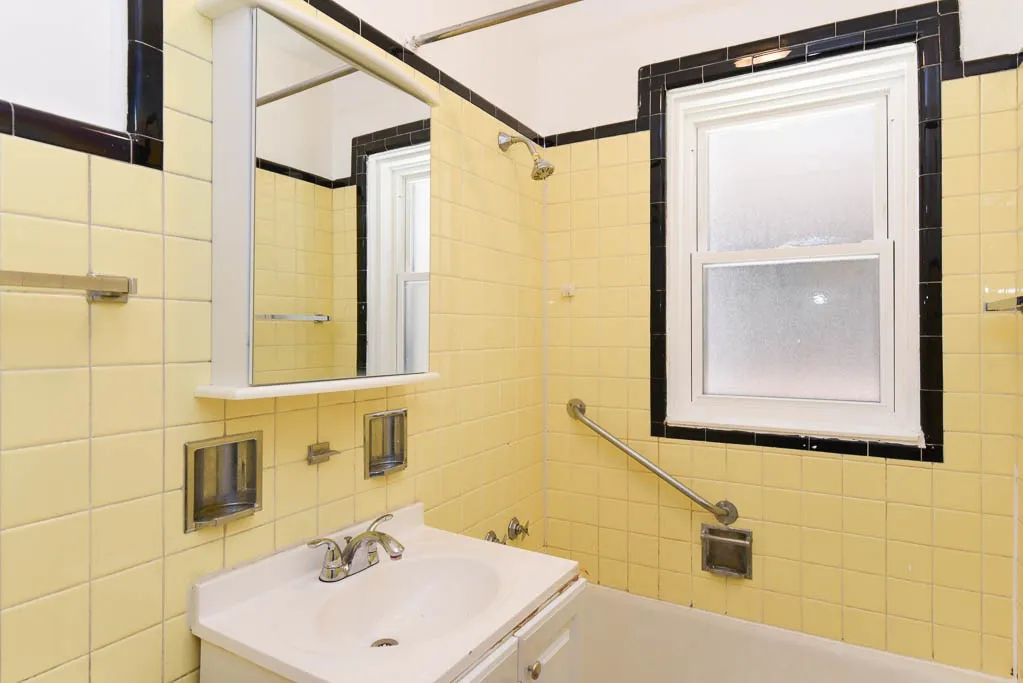 3906 W Argyle St, ,  60625, USA 60625-unit#1A-Chicago-IL