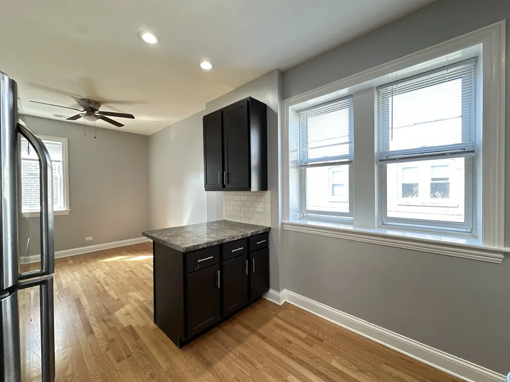 4452 N Sheridan Rd, , 60640, USA 60640-unit#3-Chicago-IL