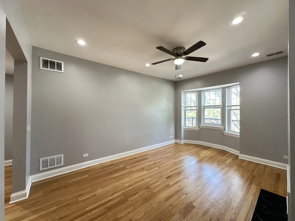 4452 N Sheridan Rd, , 60640, USA 60640-unit#3-Chicago-IL