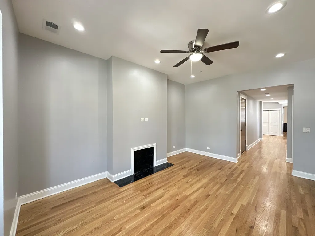 4452 N Sheridan Rd, , 60640, USA 60640-unit#3-Chicago-IL