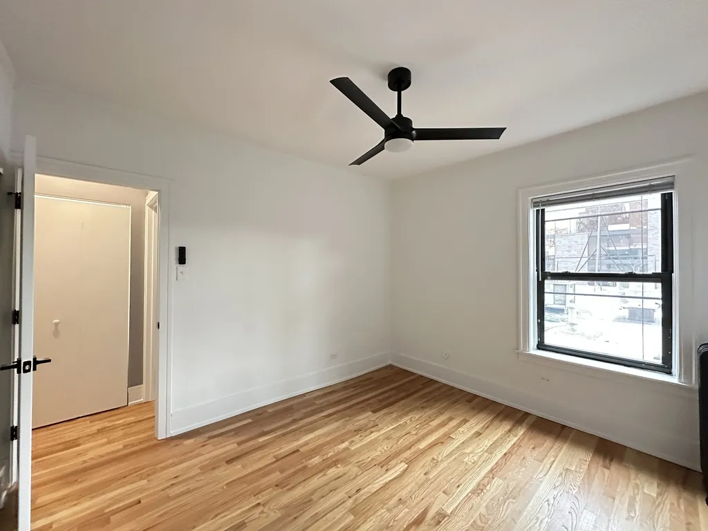 639 W Cornelia Ave, , 60657, USA 60657-unit#2S-Chicago-IL
