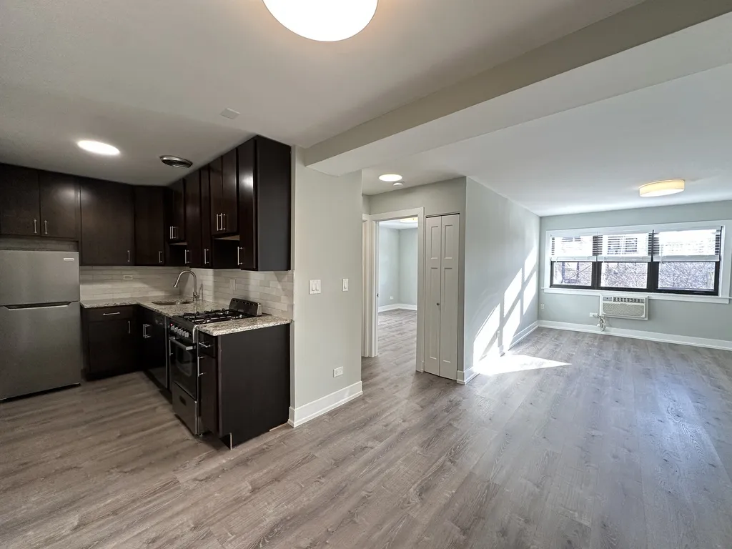 445 W Barry Ave, ,  60657, USA 60657-unit#529-Chicago-IL