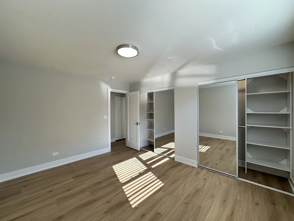 530 W Aldine Ave, ,  60657, USA 60657-unit#412-Chicago-IL