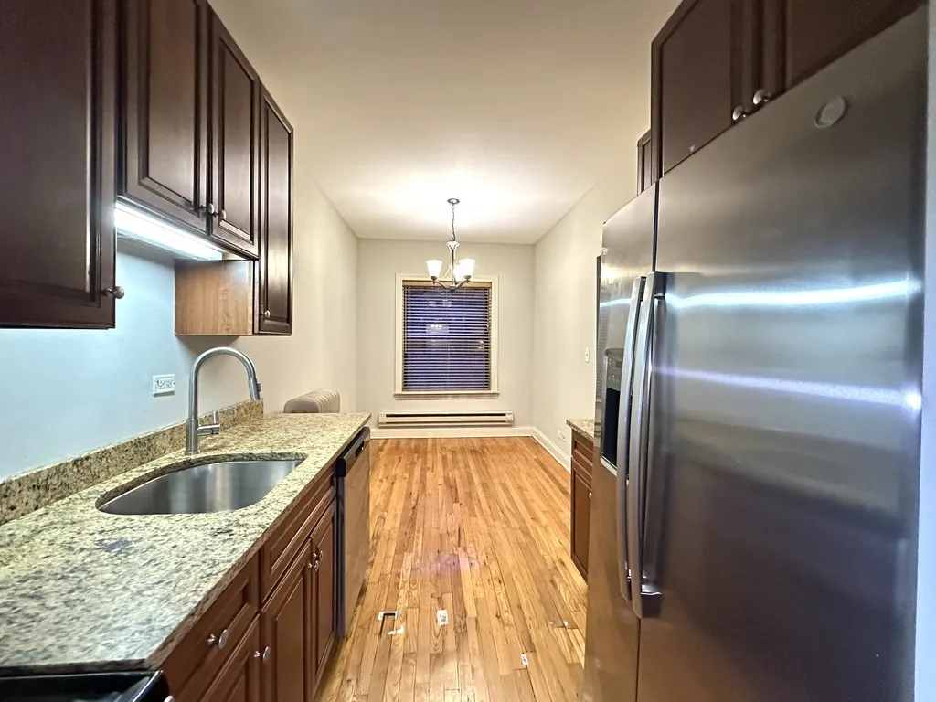 744 W Addison St, , 60613, USA 60613-unit#1S-Chicago-IL