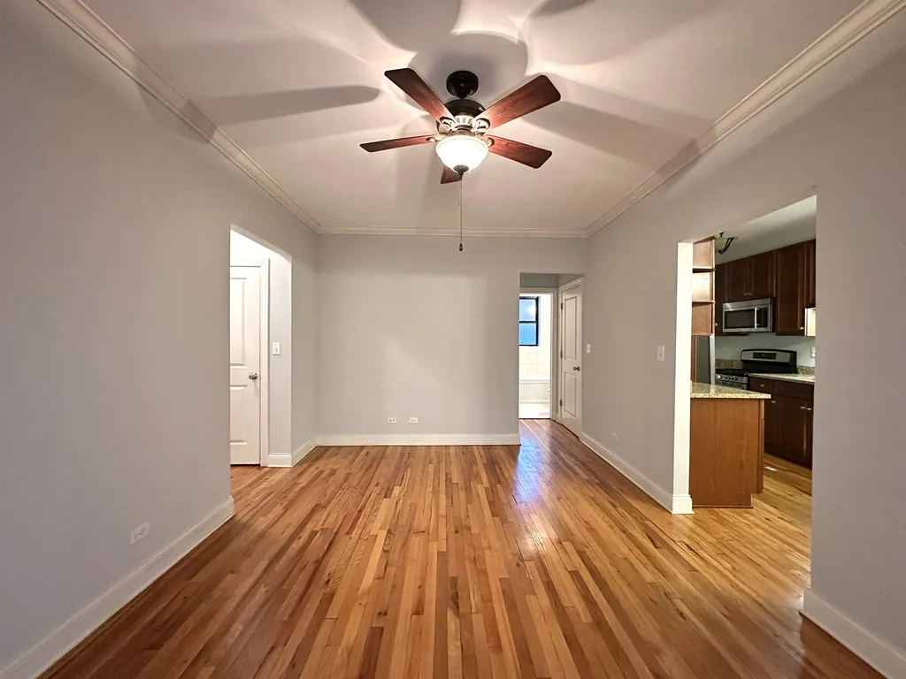 744 W Addison St, , 60613, USA 60613-unit#1S-Chicago-IL