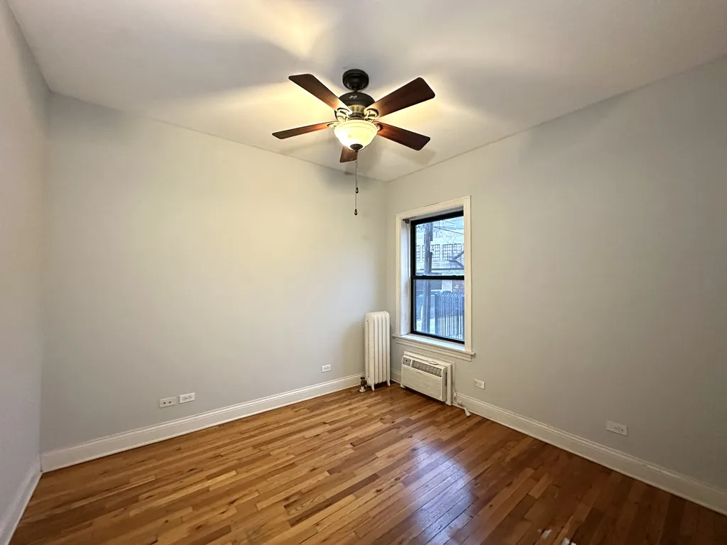 744 W Addison St, , 60613, USA 60613-unit#1S-Chicago-IL