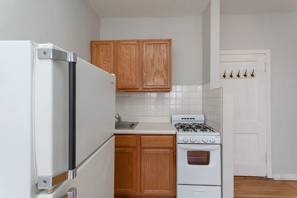 1050 W George St, ,  60657, USA 60657-unit#205-Chicago-IL