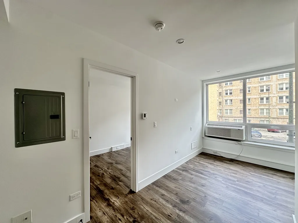 941 W Carmen Ave, ,  60640, USA 60640-unit#103-Chicago-IL
