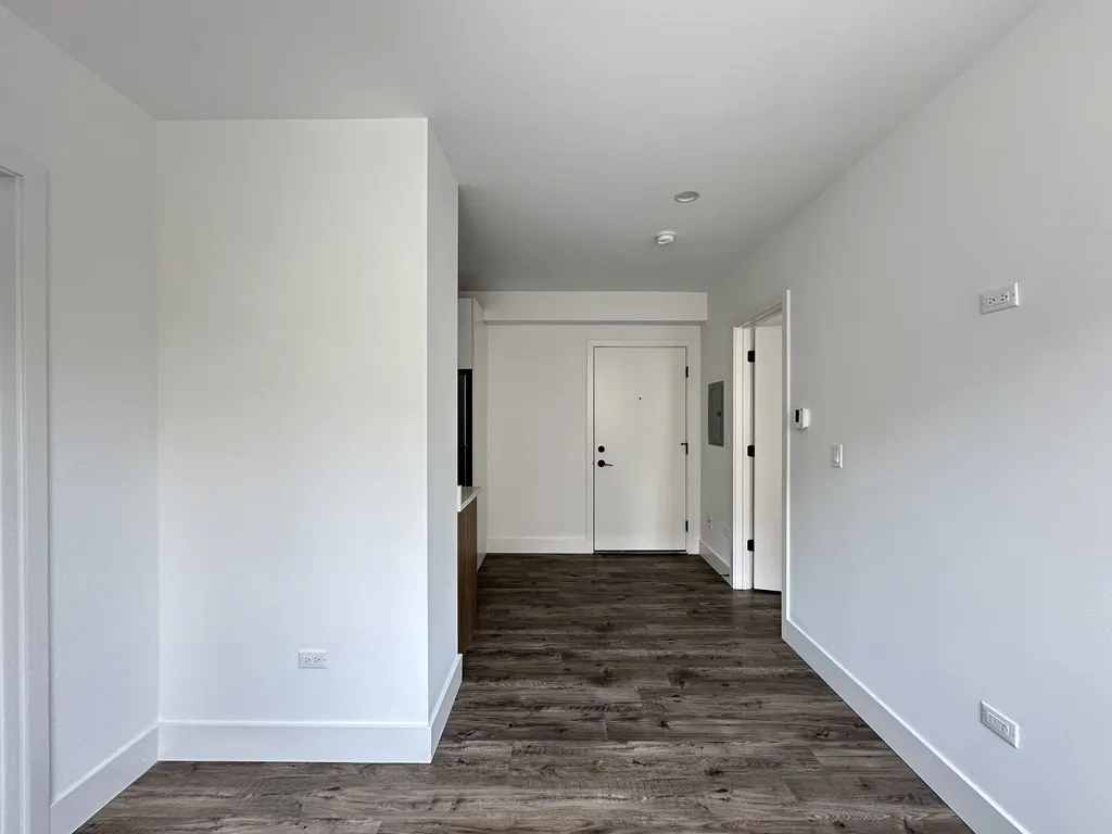 941 W Carmen Ave, ,  60640, USA 60640-unit#103-Chicago-IL