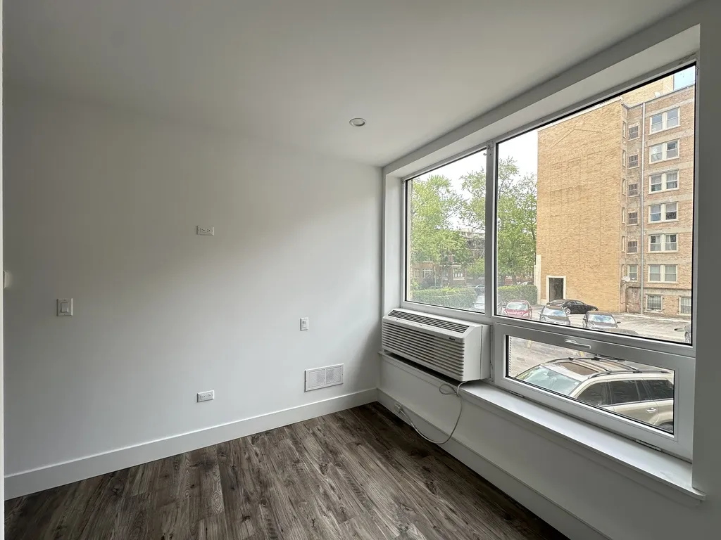 941 W Carmen Ave, ,  60640, USA 60640-unit#103-Chicago-IL
