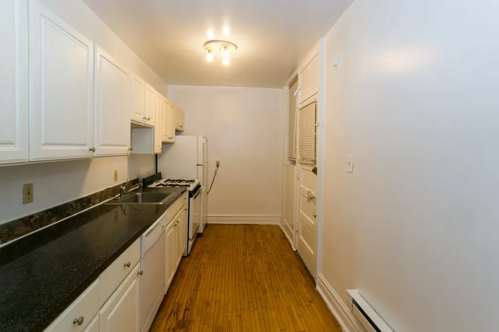 2438 W Rosemont Ave, , 60659, USA 60659-unit#NE1-Chicago-IL