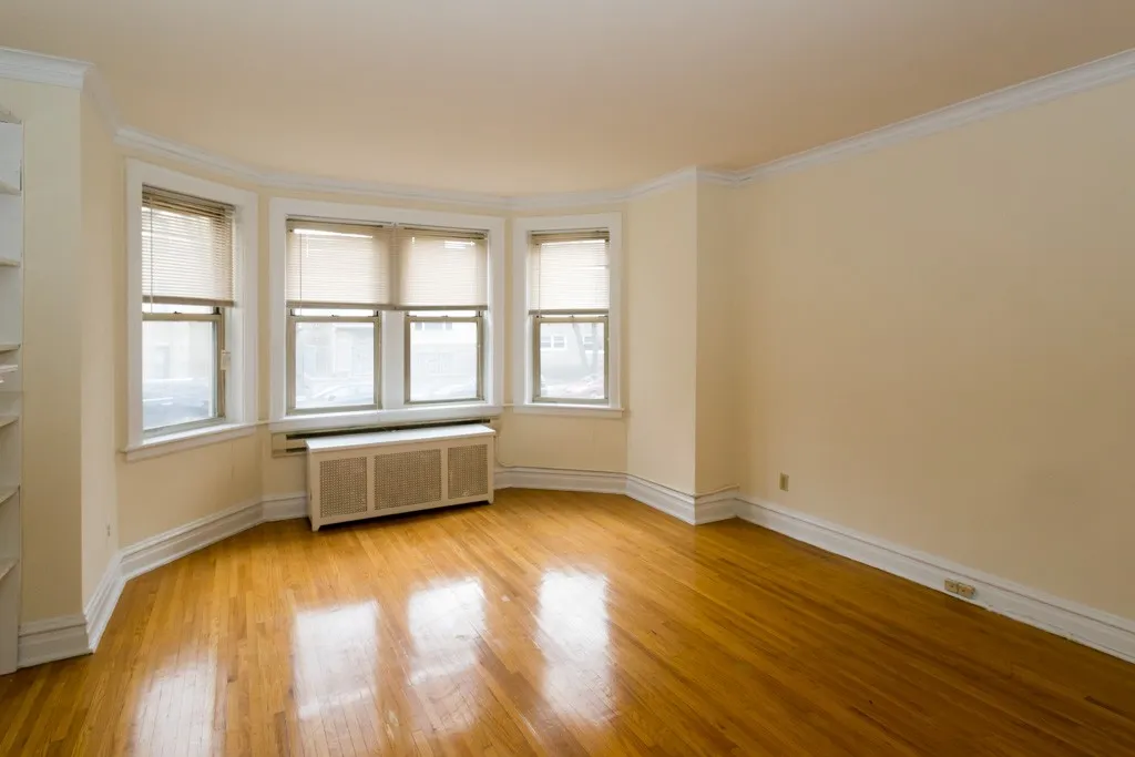 2438 W Rosemont Ave, , 60659, USA 60659-unit#NE1-Chicago-IL