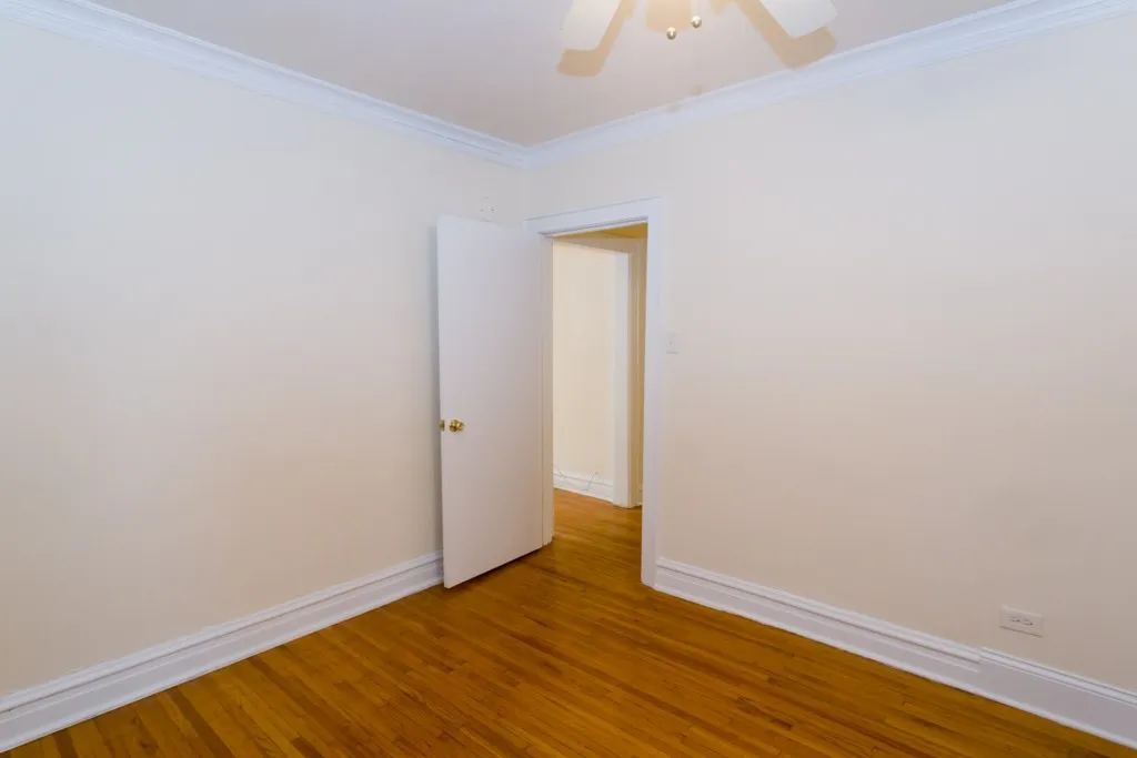 2438 W Rosemont Ave, , 60659, USA 60659-unit#NE1-Chicago-IL