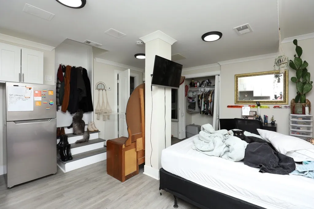 648 W Roscoe St, , 60657, USA 60657-unit#GD-Chicago-IL