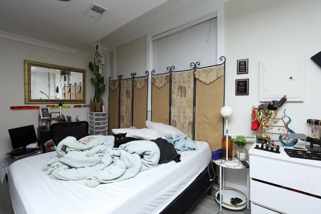 648 W Roscoe St, , 60657, USA 60657-unit#GD-Chicago-IL