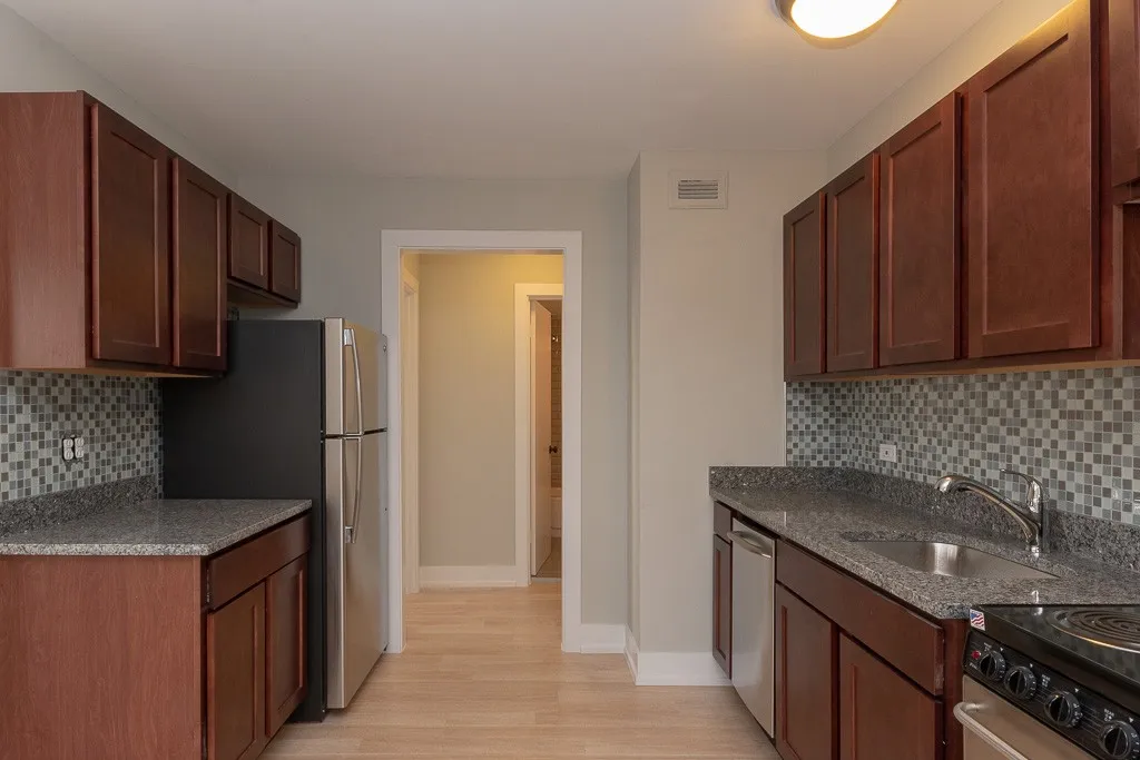 445 W Wellington Ave, ,  60657, USA 60657-unit#12E-Chicago-IL