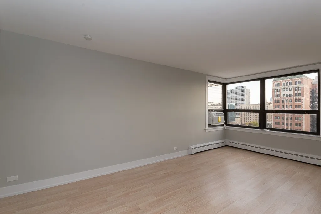 445 W Wellington Ave, ,  60657, USA 60657-unit#12E-Chicago-IL