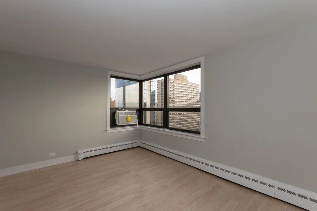 445 W Wellington Ave, ,  60657, USA 60657-unit#12E-Chicago-IL