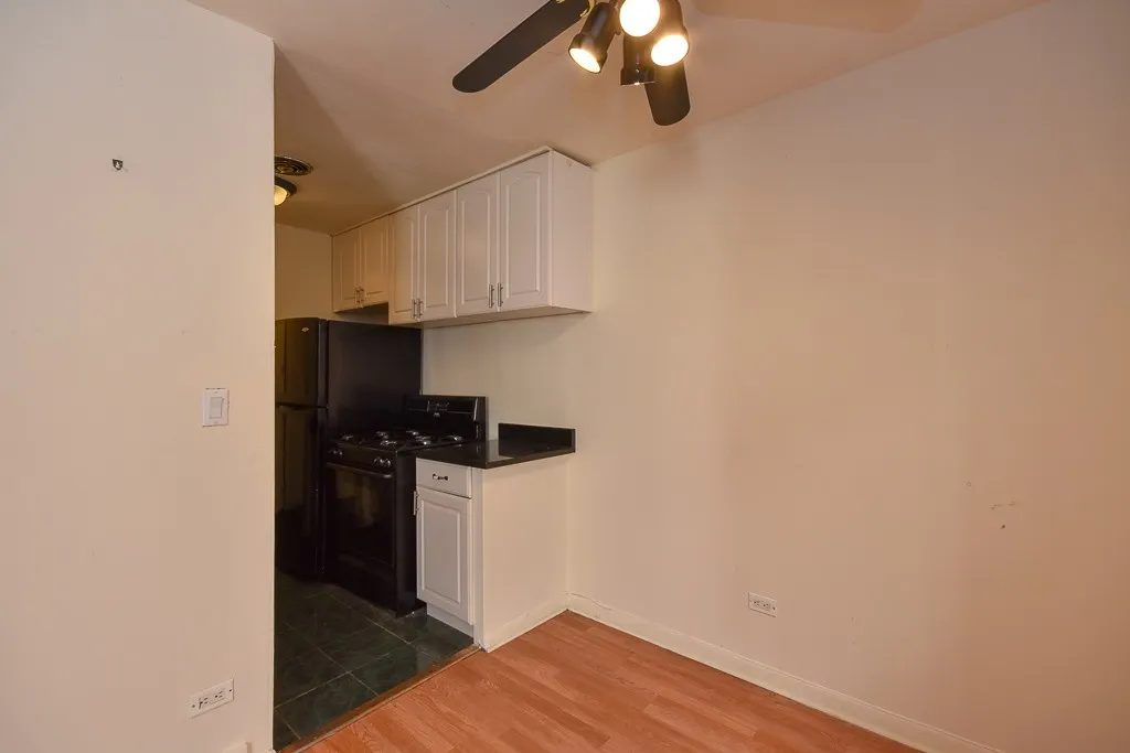 663 W Grace St, ,  60613, USA 60613-unit#314-Chicago-IL