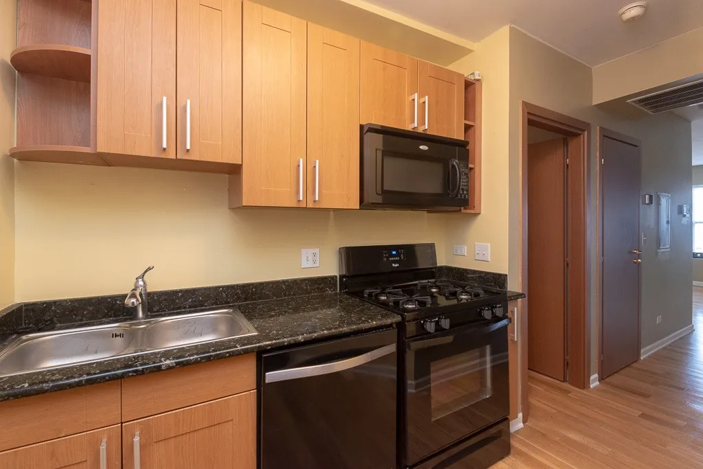 3103 W Lawrence Ave, , 60625, USA 60625-unit#2-Chicago-IL