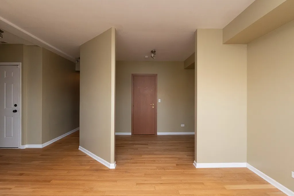 3103 W Lawrence Ave, , 60625, USA 60625-unit#2-Chicago-IL