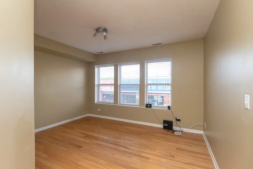 3103 W Lawrence Ave, , 60625, USA 60625-unit#2-Chicago-IL