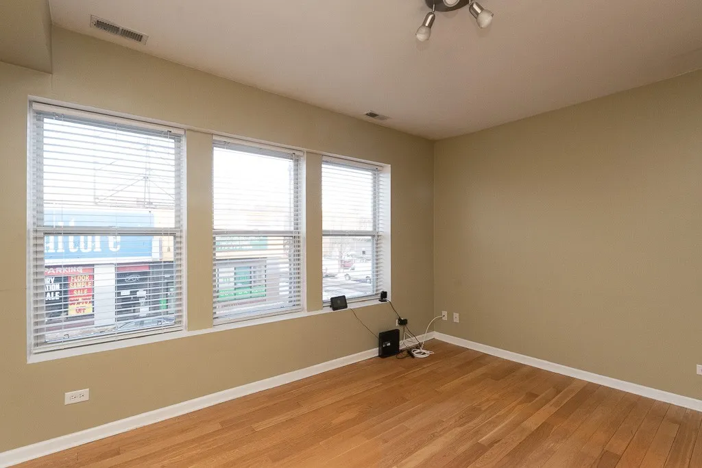 3103 W Lawrence Ave, , 60625, USA 60625-unit#2-Chicago-IL