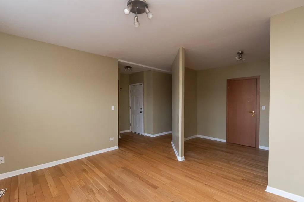 3103 W Lawrence Ave, , 60625, USA 60625-unit#2-Chicago-IL