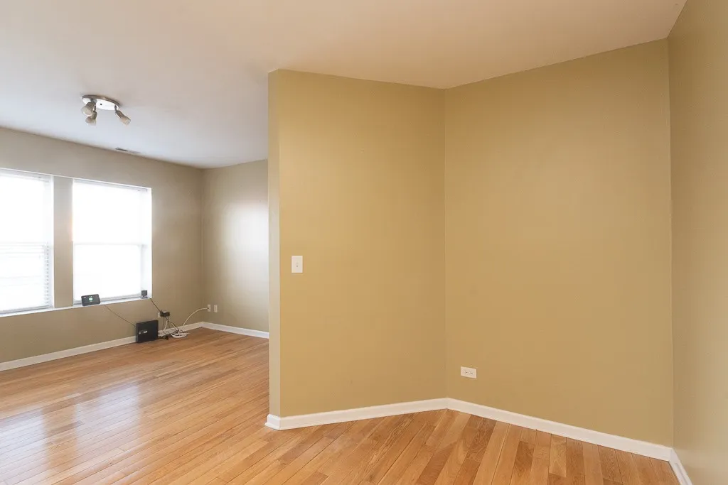 3103 W Lawrence Ave, , 60625, USA 60625-unit#2-Chicago-IL