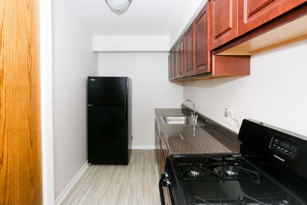 1040 W Hollywood Ave, , 60660, USA 60660-unit#310-Chicago-IL