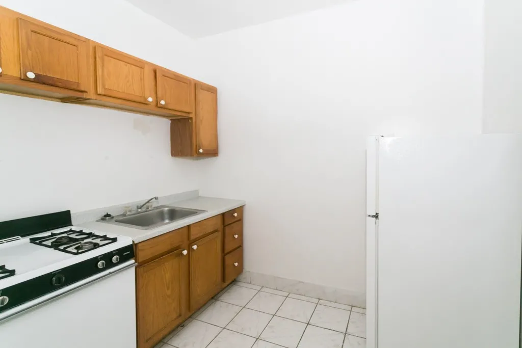 4851 N Damen Ave, ,  60625, USA 60625-unit#104-Chicago-IL