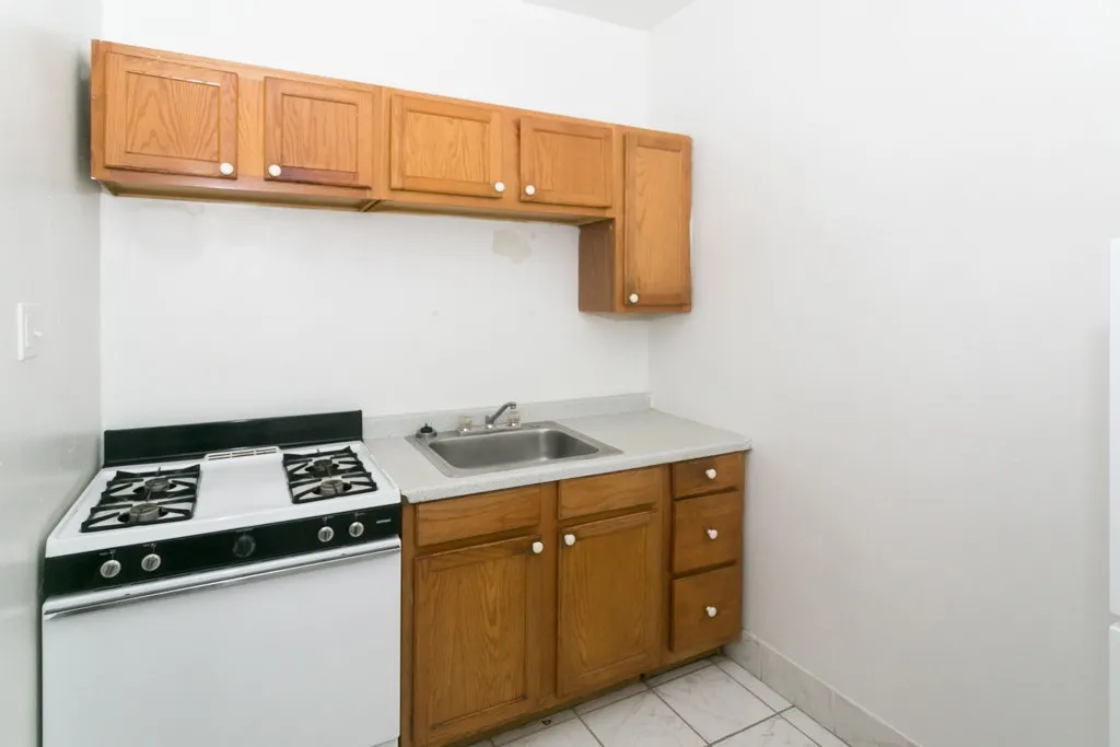4851 N Damen Ave, ,  60625, USA 60625-unit#104-Chicago-IL