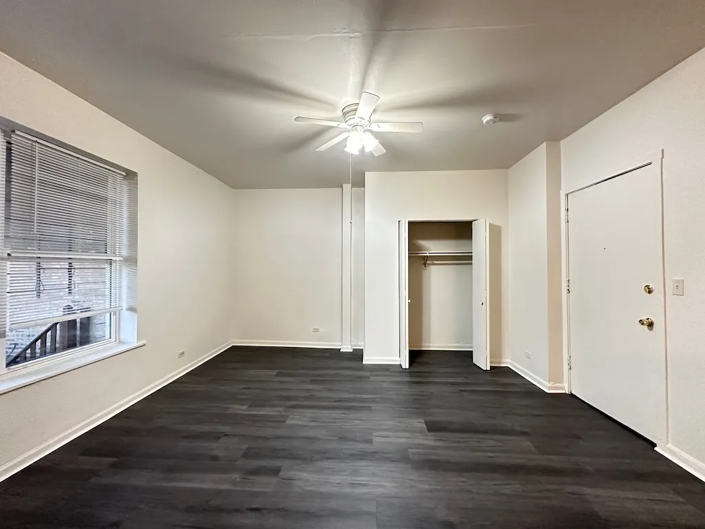 3957 W Irving Park Rd, , 60618, USA 60618-unit#309-Chicago-IL