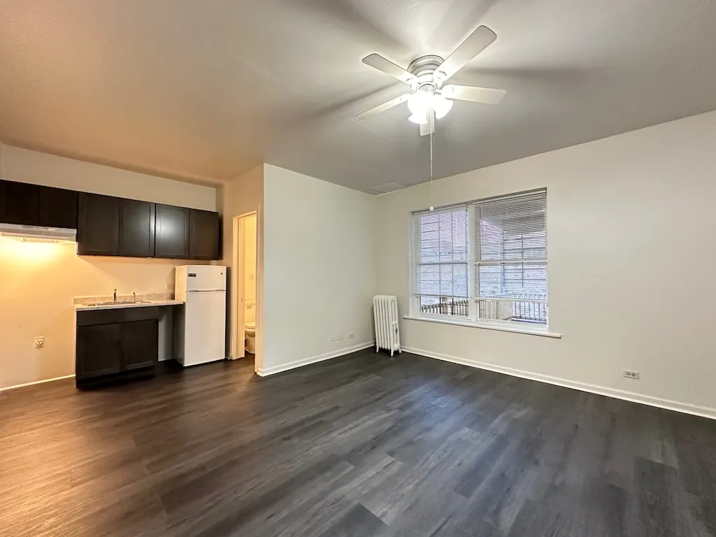3957 W Irving Park Rd, , 60618, USA 60618-unit#309-Chicago-IL