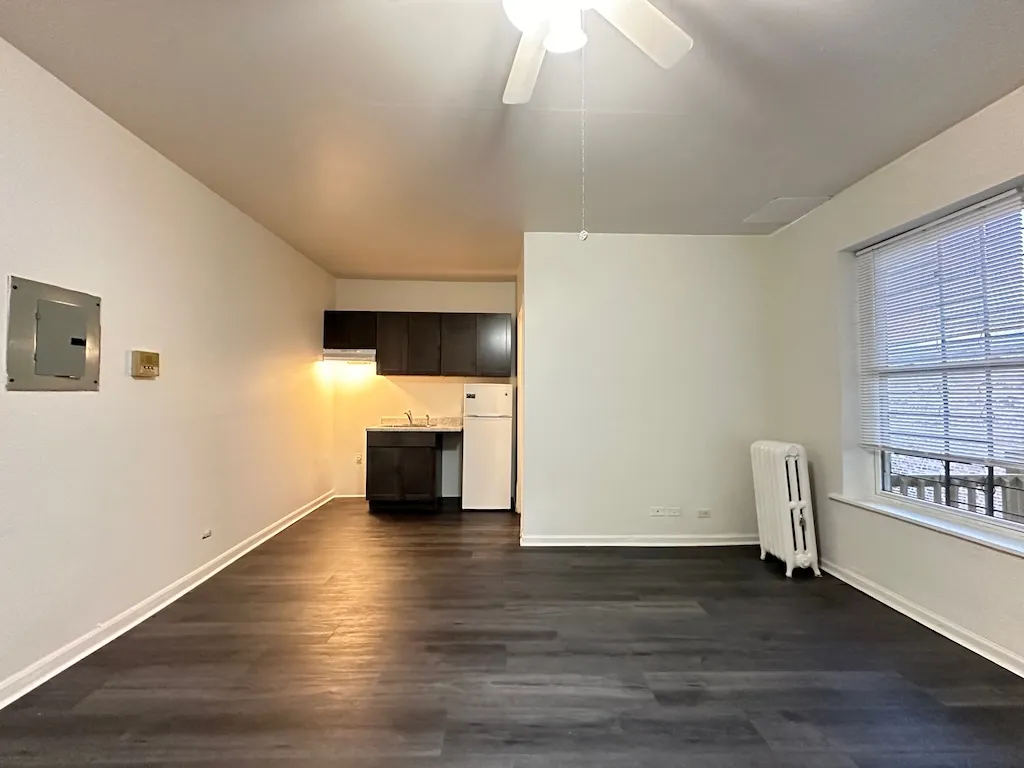 3957 W Irving Park Rd, , 60618, USA 60618-unit#309-Chicago-IL