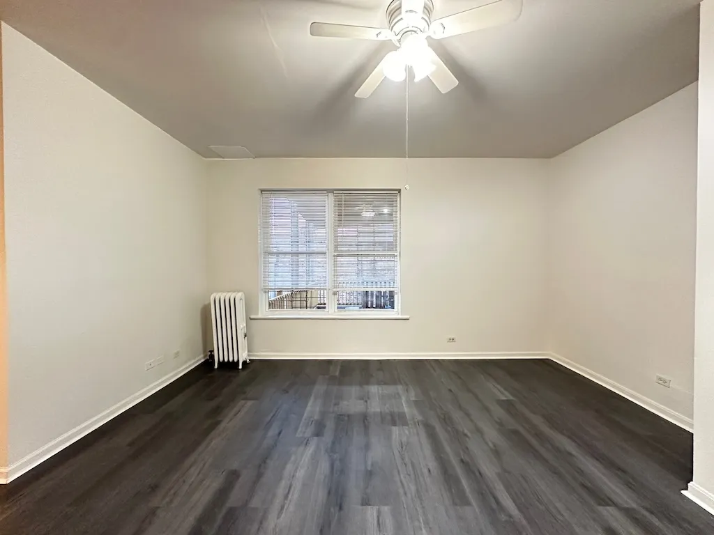 3957 W Irving Park Rd, , 60618, USA 60618-unit#309-Chicago-IL