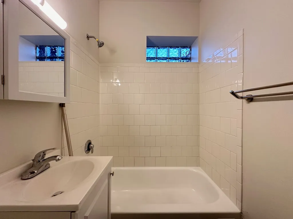 3957 W Irving Park Rd, , 60618, USA 60618-unit#309-Chicago-IL