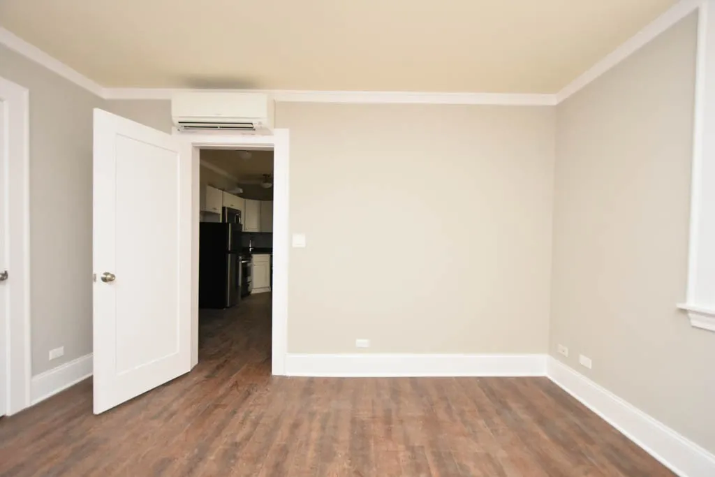 817 W Lakeside Pl, ,  60640, USA 60640-unit#106-Chicago-IL