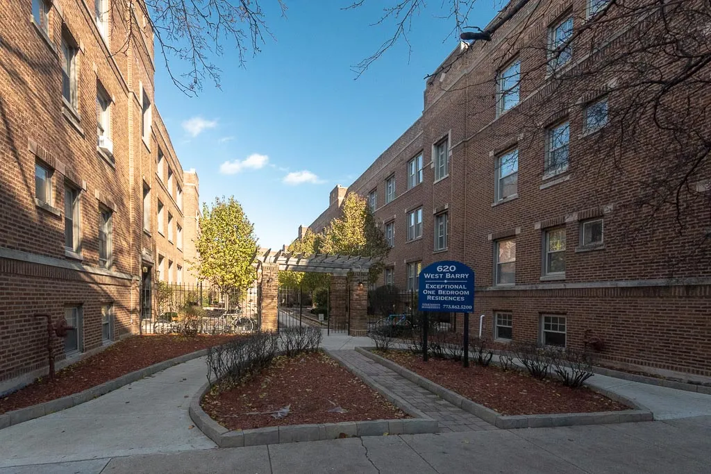 620 W Barry Ave, ,  60657, USA 60657-unit#3N-Chicago-IL