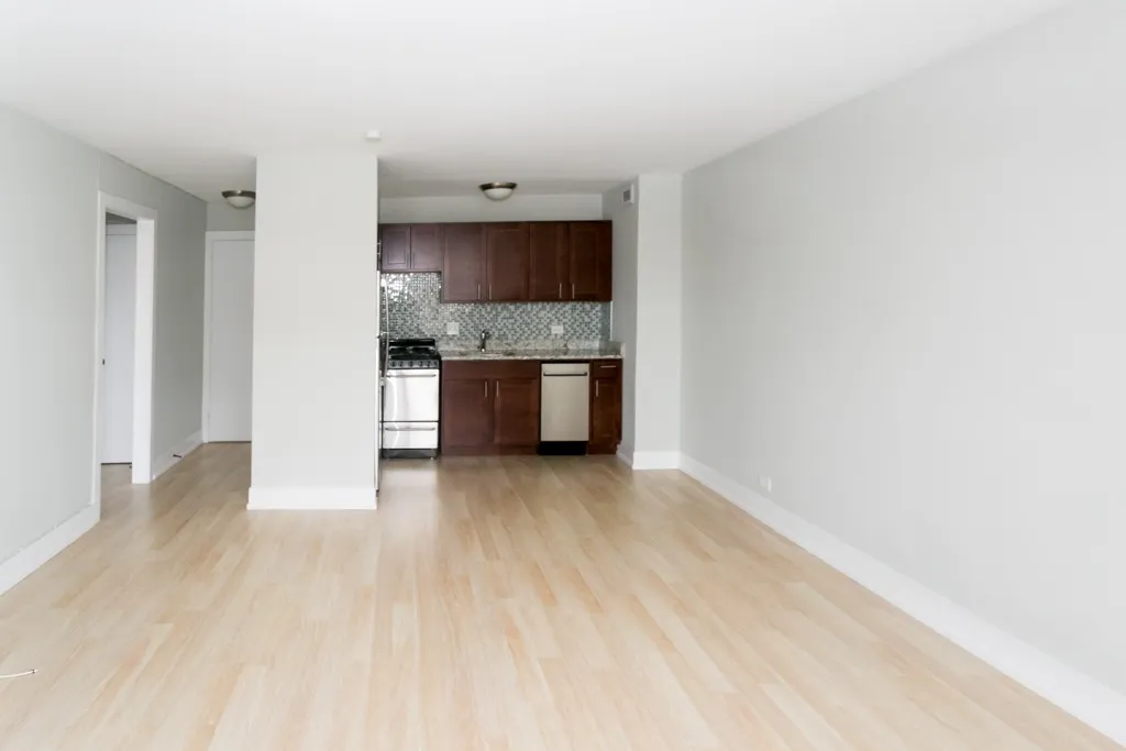 445 W Wellington Ave, ,  60657, USA 60657-unit#15H-Chicago-IL