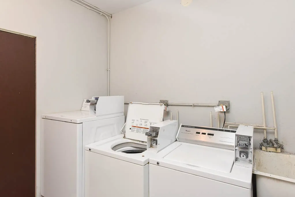 1211 W Elmdale Ave, , 60660, USA 60626-unit#2F-Chicago-IL