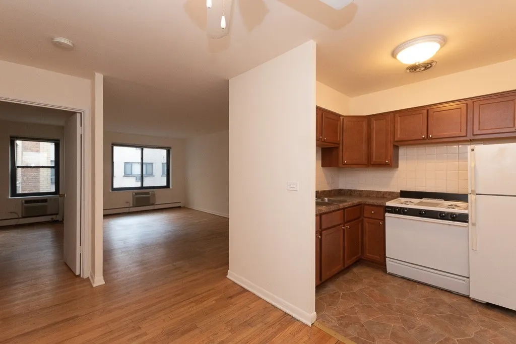 540 W Roscoe St, , 60657, USA 60657-unit#378-Chicago-IL